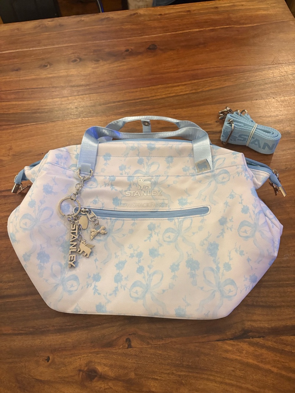 Insulated Lunch bag/Cooler (pls READ LISTING THOROUGHLY )